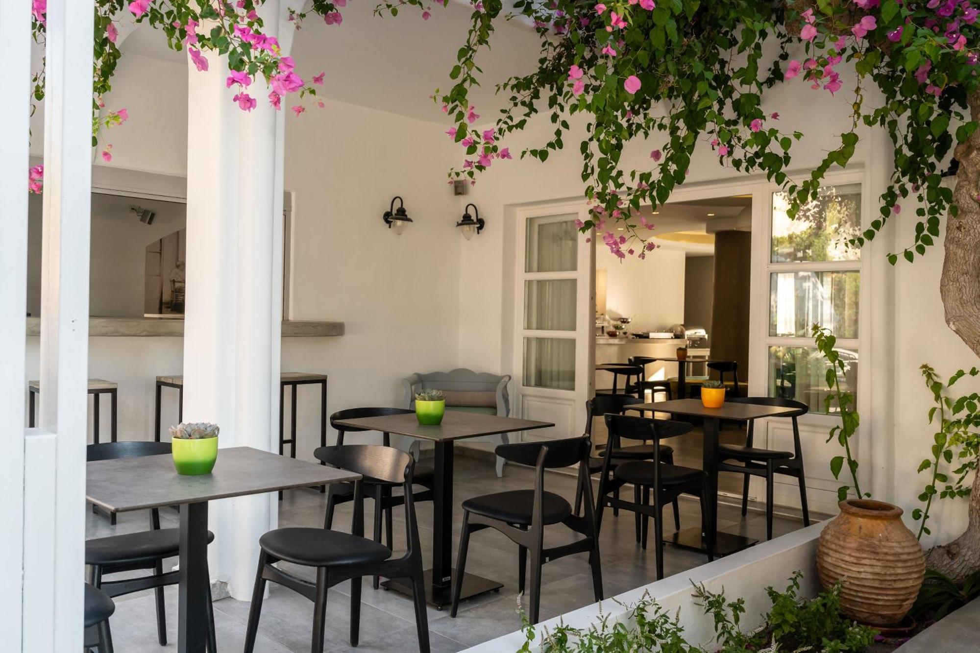 Hippocampus Hotel Kamari  Bagian luar foto