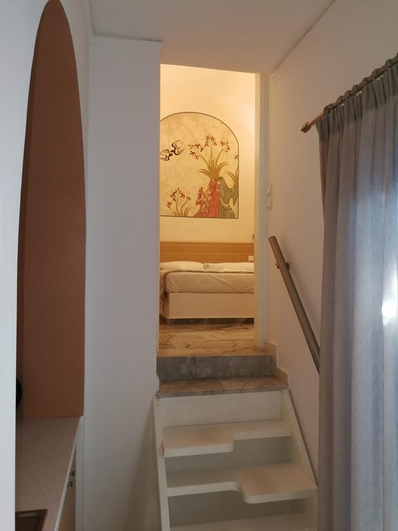 Hippocampus Hotel Kamari  Bagian luar foto